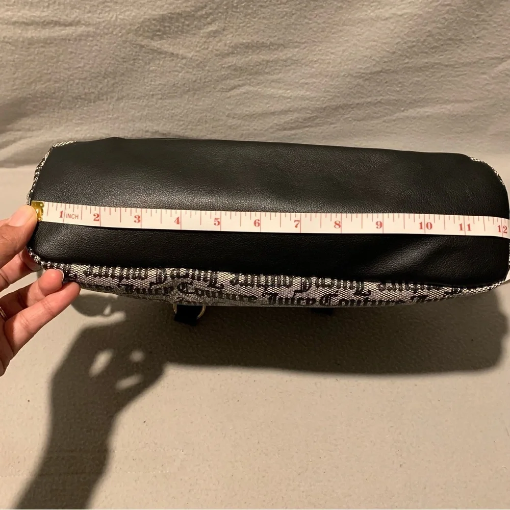 Juicy Couture Signature Gray Black Printed Canvas shoulder purse